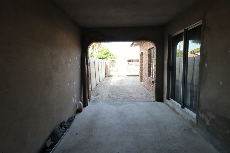 3 Bedroom Property for Sale in Sherwood Eastern Cape